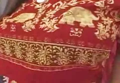 Sexy brunette sem sec vang anh Carol Ann mơn trớn mình tại những cây đàn piano