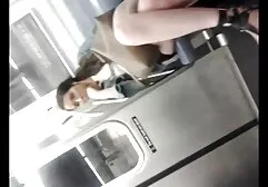 Một chàng di chuyển một chiếc quần lót trên Nastya và lái xe tinh ranh của mình vào cô phim sec thuy linh ấy